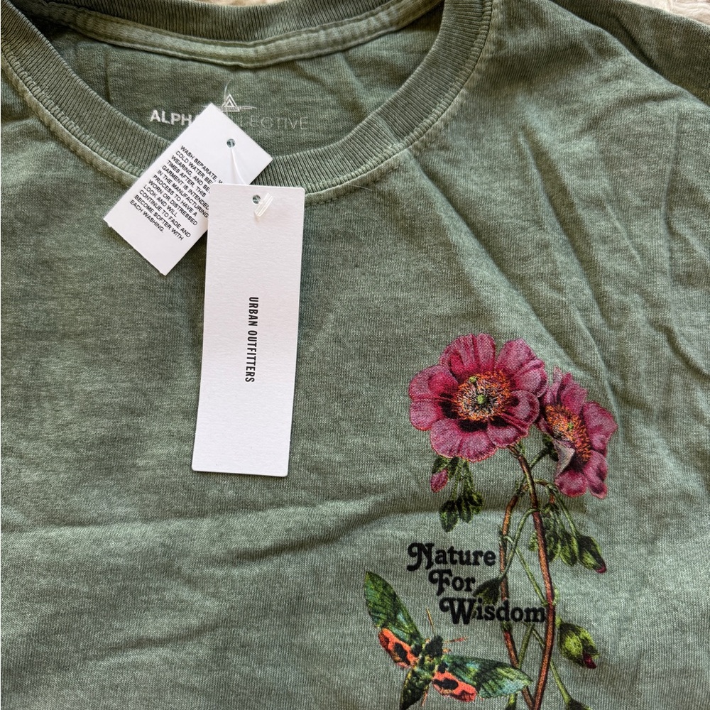 Urban Outfitters Green Botanical Long Sleeve T-Shirt